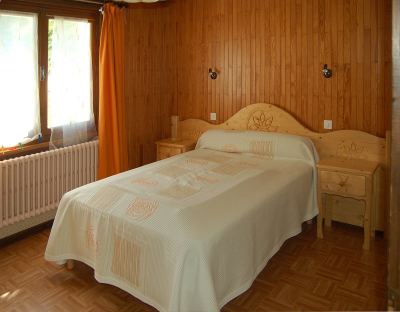 Frachettes-2-chambre-lit-double-location-appartement-chalet-Les-Gets