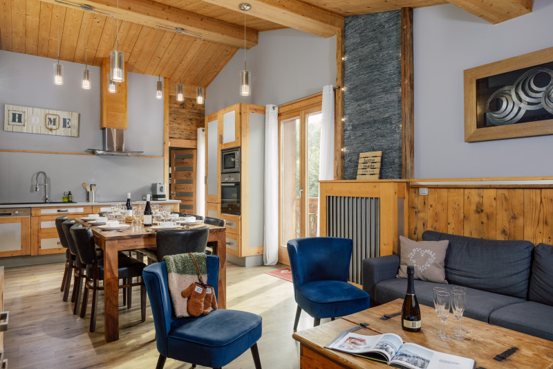 La-Rocade-2-salon-salle-a-manger-location-appartement-chalet-Les-Gets