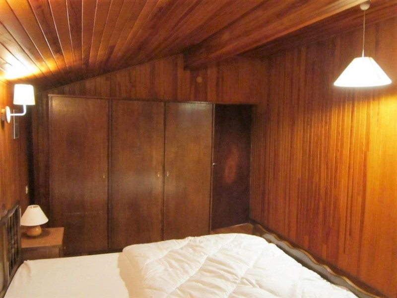 Lumina-chambre-lit-double-location-appartement-chalet-Les-Gets