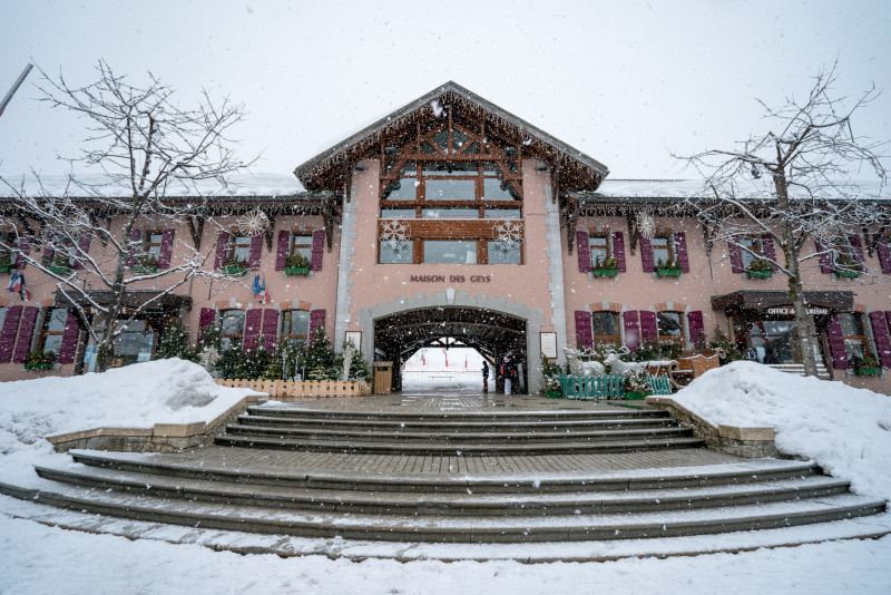 maison-des-gets-neige-lesgets