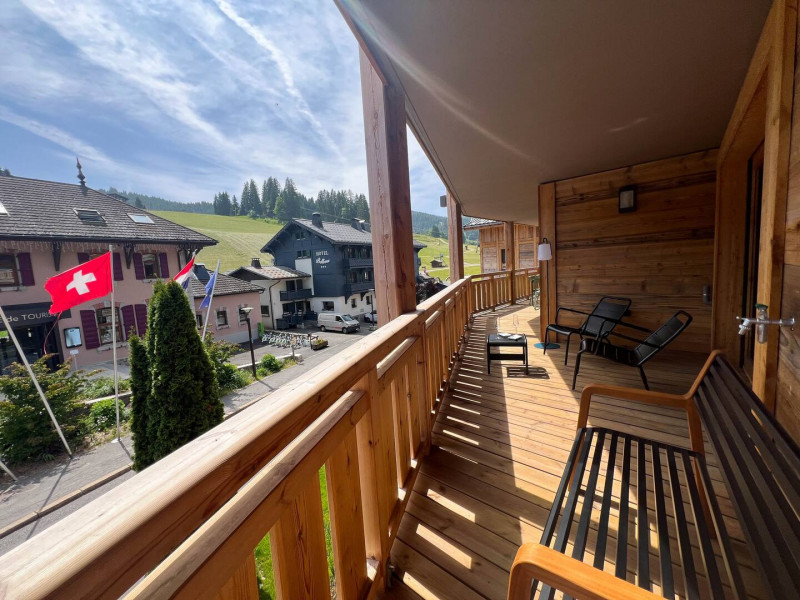 Nagano-207-balcon-location-appartement-chalet-Les-Gets