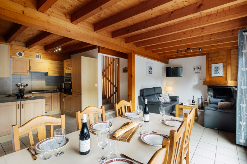 negritelles1-salle-a-manger-appartement-chalet-les-gets