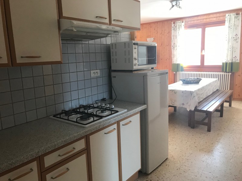 Niemaje-cuisine1-location-appartement-chalet-Les-Gets