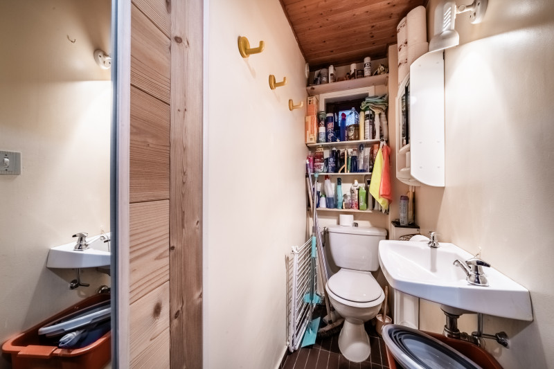 Pied-de-Adroit-5-wc-location-appartement-chalet-Les-Gets Pied-de-Adroit-5-wc-location-appartement-chalet-Les-Gets