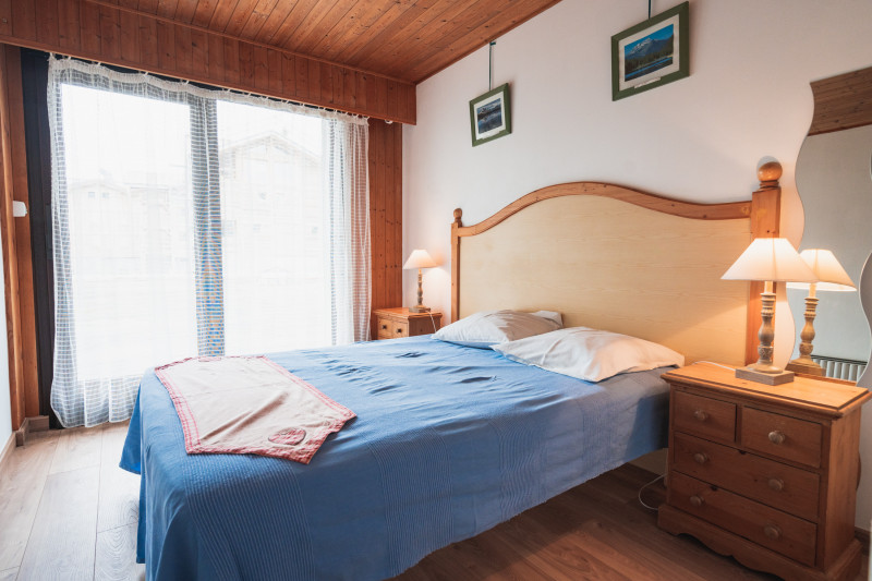 Pied-de-Adroit-A-chambre-location-chalet-appartement-les-gets