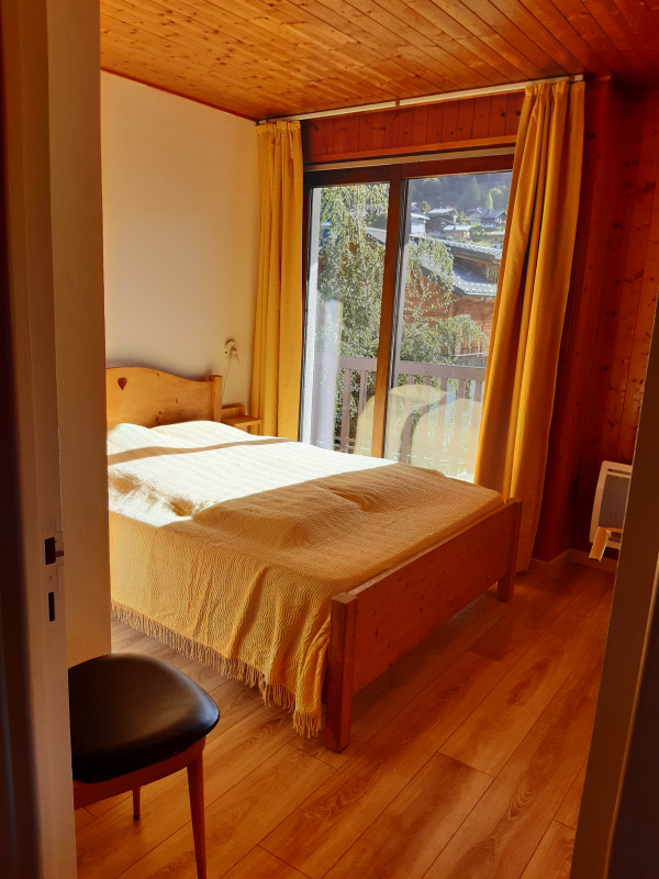 Pied-de-l-adroit-A-chambre-double-location-appartement-chalet-Les-Gets