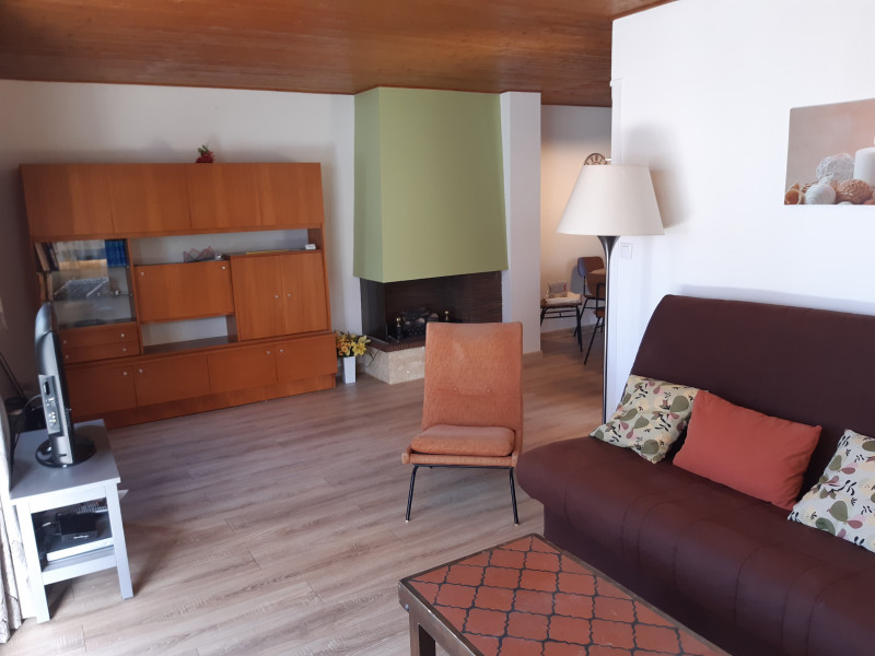 Pied-de-l-adroit-A-salon-location-appartement-chalet-Les-Gets