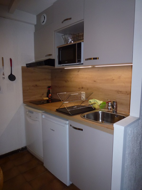 Ranfolly-B7-cuisine-location-appartement-chalet-Les-Gets