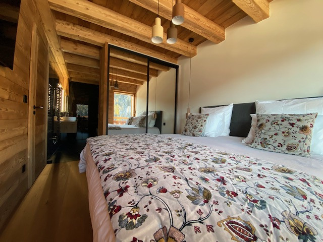 Shardana-chalet-chambre-lit-double-location-appartement-chalet-Les-Gets