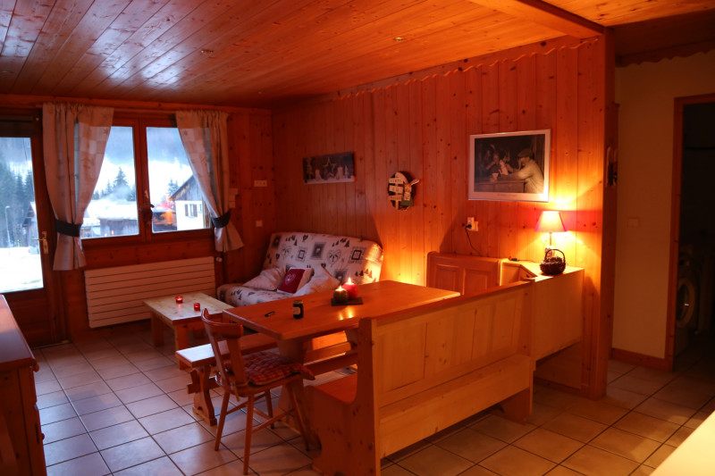 Sherpa-Myrtille-salon-location-appartement-chalet-Les-Gets