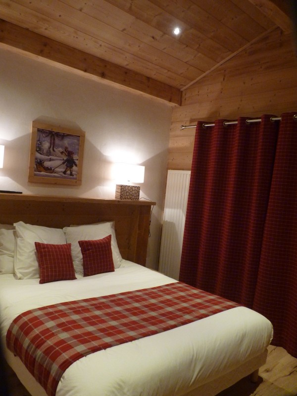 Sherpa-Pivotte-chambre-double-location-appartement-chalet-Les-Gets