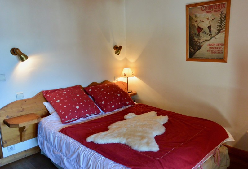 Ski-Love-Marmotton-chambre1-location-appartement-chalet-Les-Gets