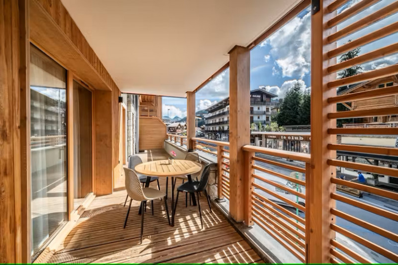 stella-kanoko-balcon-location-chalet-appartement-les-gets-14324451-14364715
