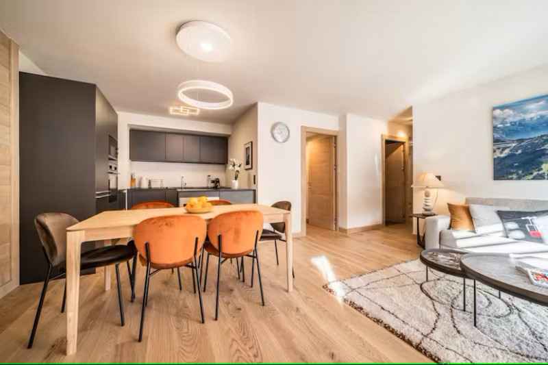 stella-kanoko-salon-cuisine-location-chalet-appartement-les-gets-14324445-14364735