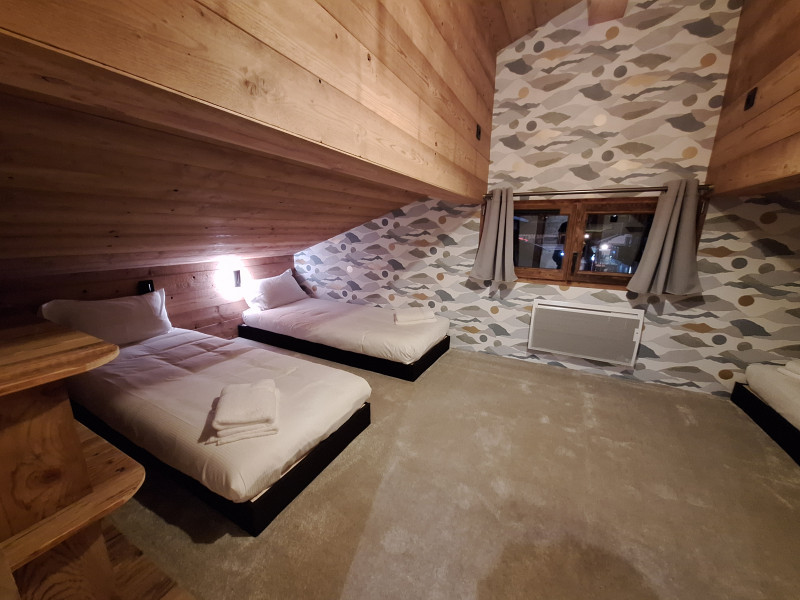 teka-chery-chambre-quadruple-location-appartement-chalet-Les-Gets
