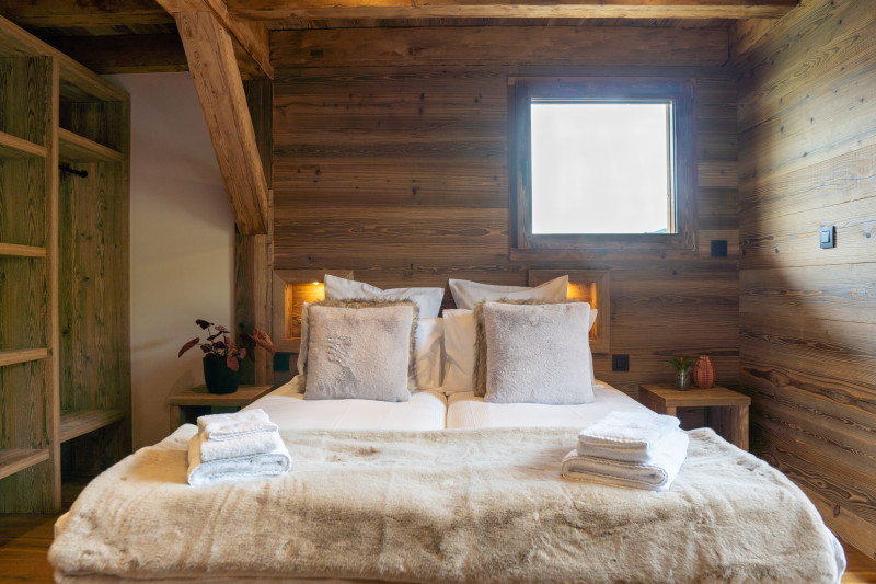 teka-roof-top-chambre-lit-double-location-appartement-chalet-Les-Gets