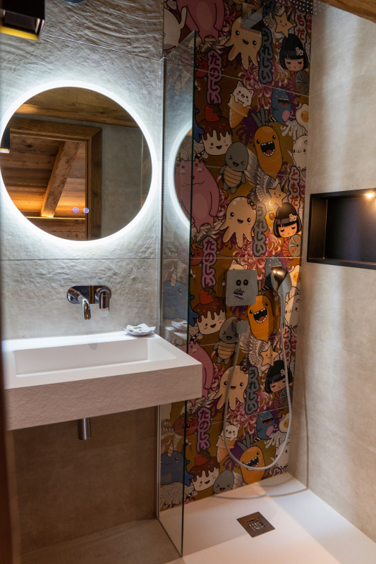 teka-roof-top-salle-de-bain-douche-location-appartement-chalet-Les-Gets