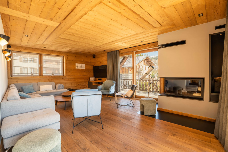 teleporte-salon-cheminee-appartement-chalet-Les-Gets-19529743