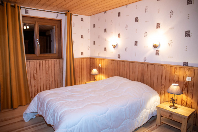 Toure-2-chambre-lit-double-location-appartement-chalet-Les-Gets