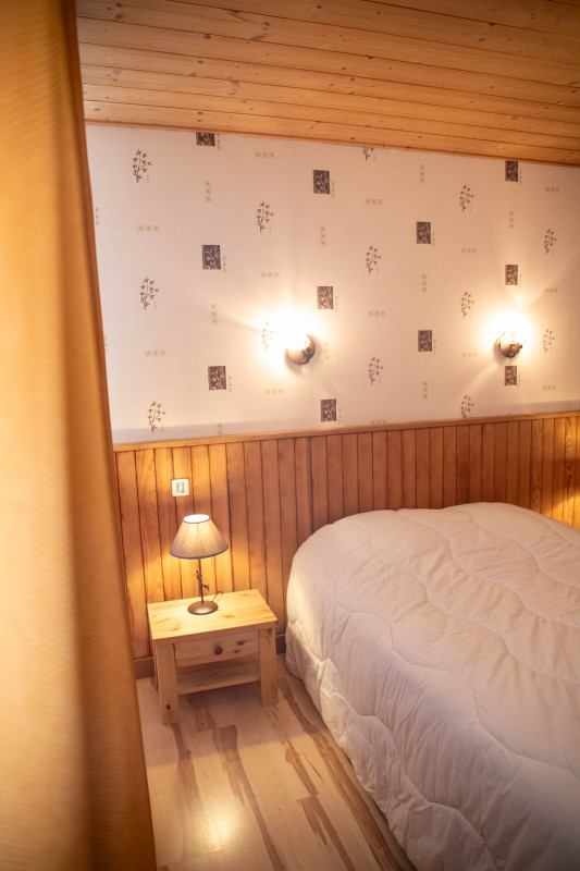 Toure-2-chambre-lit-double-location-appartement-chalet-Les-Gets