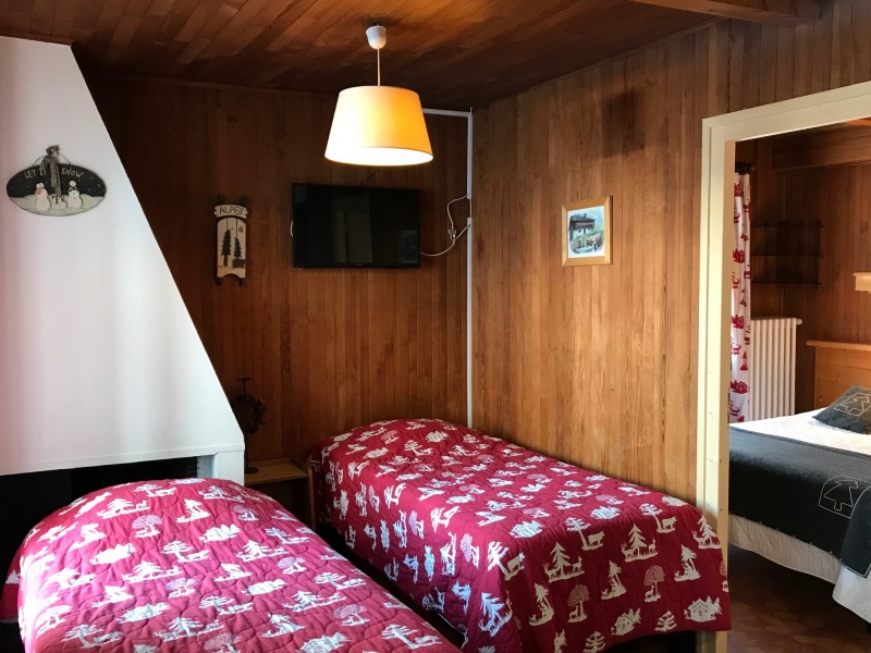 Victoria-1-chambre1-location-appartement-chalet-Les-Gets