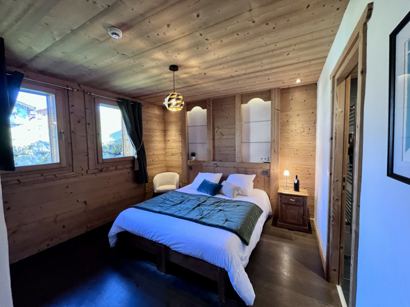 Virolet-chambre-piste-verte-lit-double-location-appartement-chalet-Les-Gets